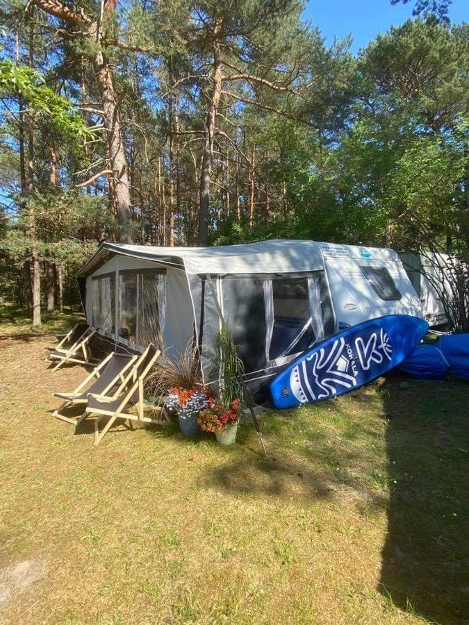 Hotel Przyczepa Abordaż na Campingu Kormoran Hel Zewnętrze zdjęcie